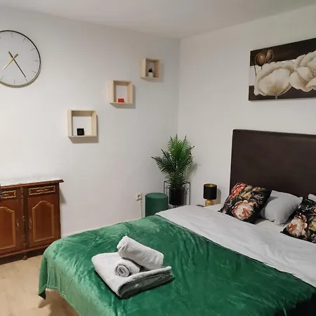 Apartment-studio With View M&m